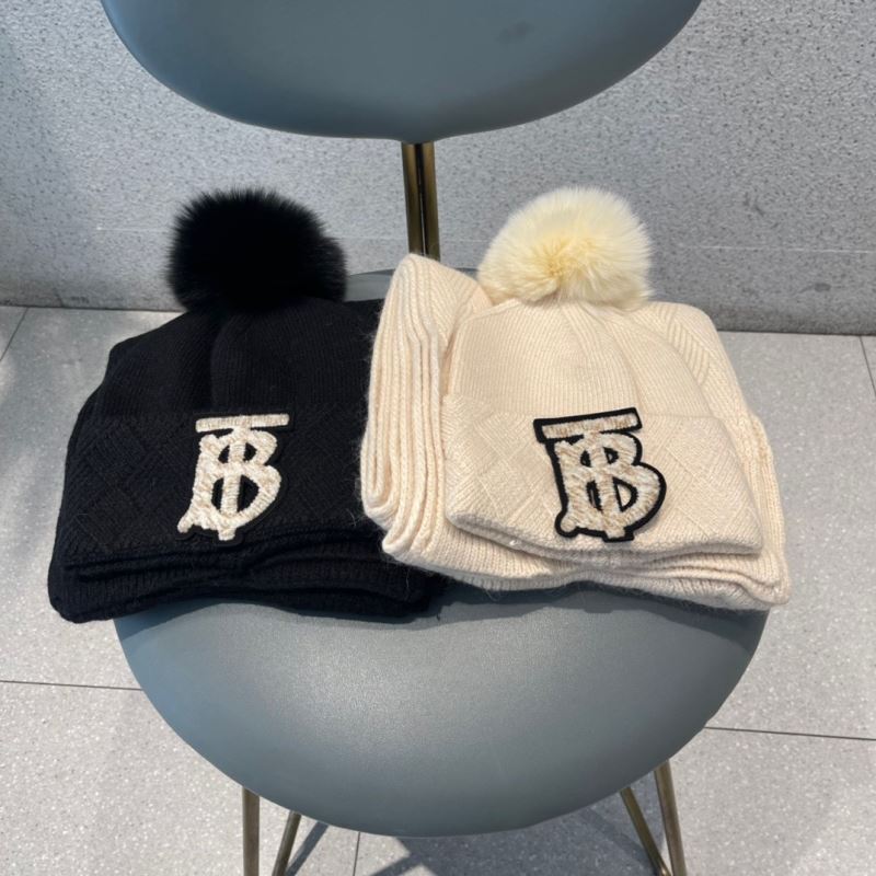 Burberry Caps Scarfs